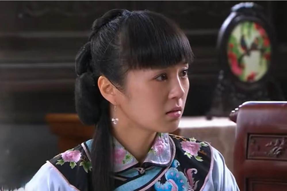 紅繡女 紅繡女
