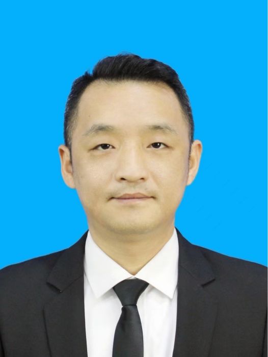 劉東平(重慶市南岸區塗山鎮黨委委員、人武部長、鎮人民政府副鎮長) 劉東平(重慶市南岸區塗山鎮黨委委員、人武部長、鎮人民政府副鎮長)