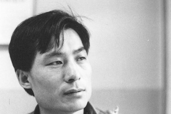 魯微(中國作家協會會員，《北方文學》雜誌主編)