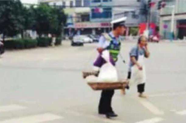 挑擔交警 挑擔交警
