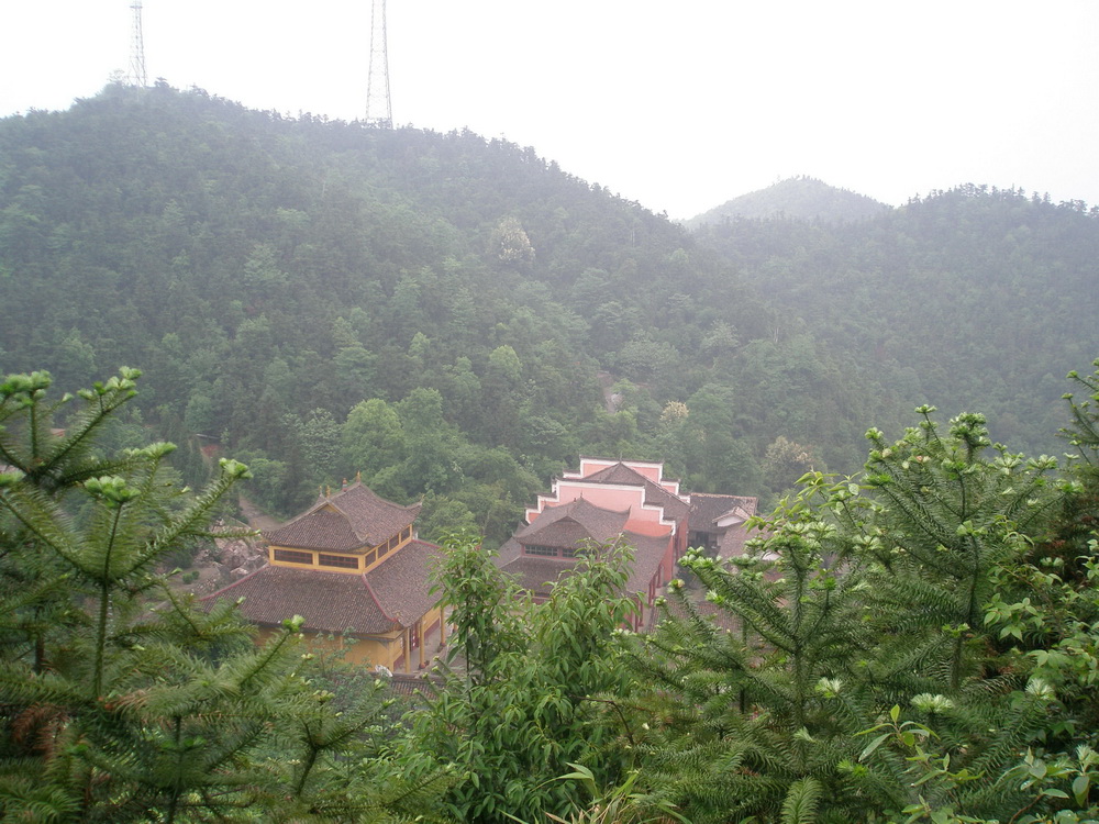 神仙坡上看長慶寺
