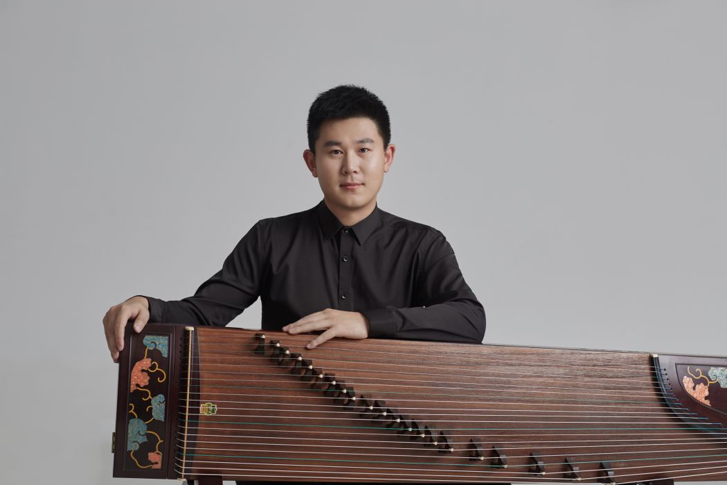 吳偉強(黑龍江大學藝術學院音樂系古箏專業教師) 吳偉強(黑龍江大學藝術學院音樂系古箏專業教師)