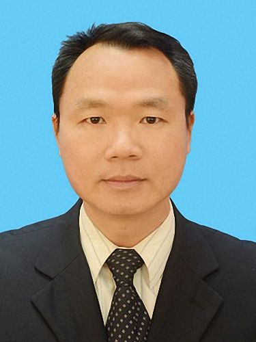 郭少平(欽州市地方志編纂委員會辦公室副主任) 郭少平(欽州市地方志編纂委員會辦公室副主任)