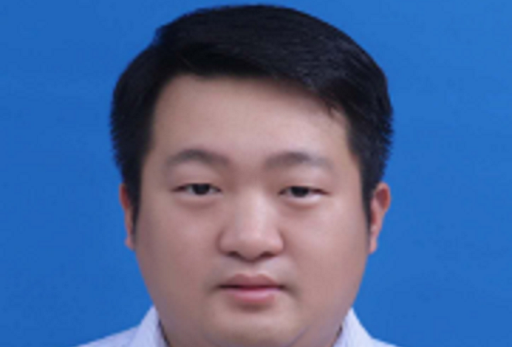 徐健(江蘇省鹽城市政府駐北京聯絡處主任,市發展和改革委員會副主任(掛任)) 徐健(江蘇省鹽城市政府駐北京聯絡處主任,市發展和改革委員會副主任(掛任))
