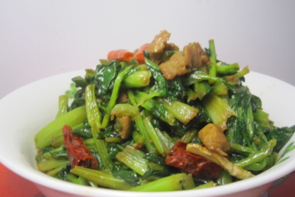 苔菜炒肉 苔菜炒肉