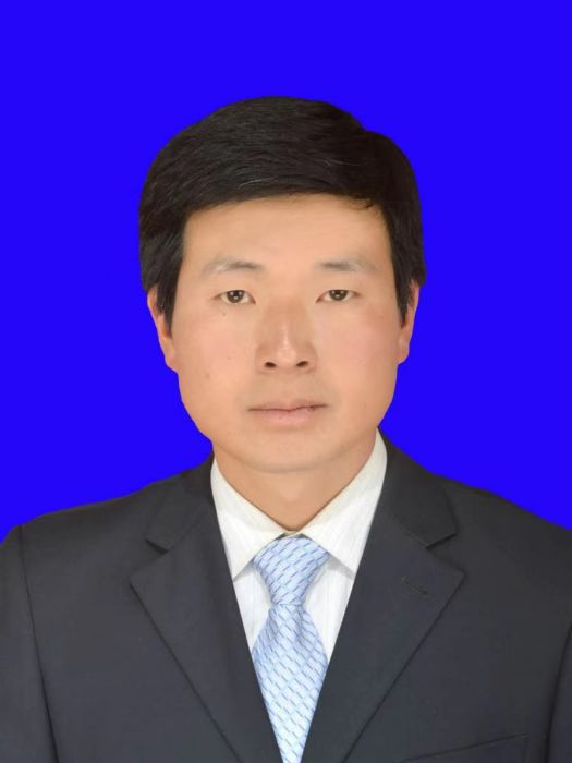 馬建榮(西藏自治區山南市錯那市政府副市長,麻麻門巴民族鄉黨委書記) 馬建榮(西藏自治區山南市錯那市政府副市長,麻麻門巴民族鄉黨委書記)