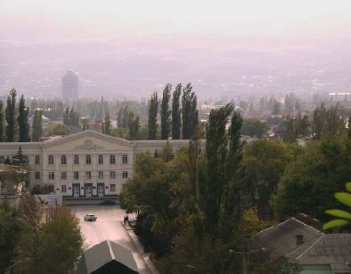 達吉斯坦國立大學