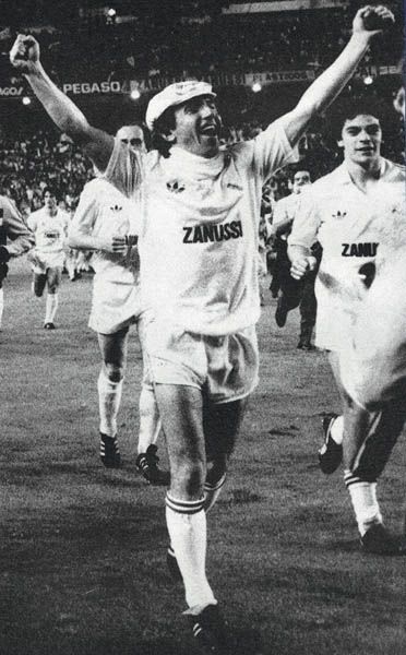 1985年奪得歐洲聯盟杯