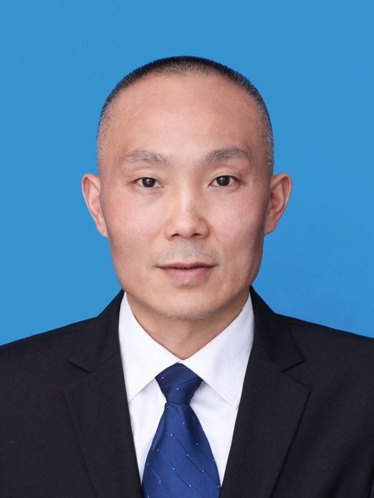 劉世福(重慶市銅梁區人力社保局黨組成員、就業和人才中心主任) 劉世福(重慶市銅梁區人力社保局黨組成員、就業和人才中心主任)