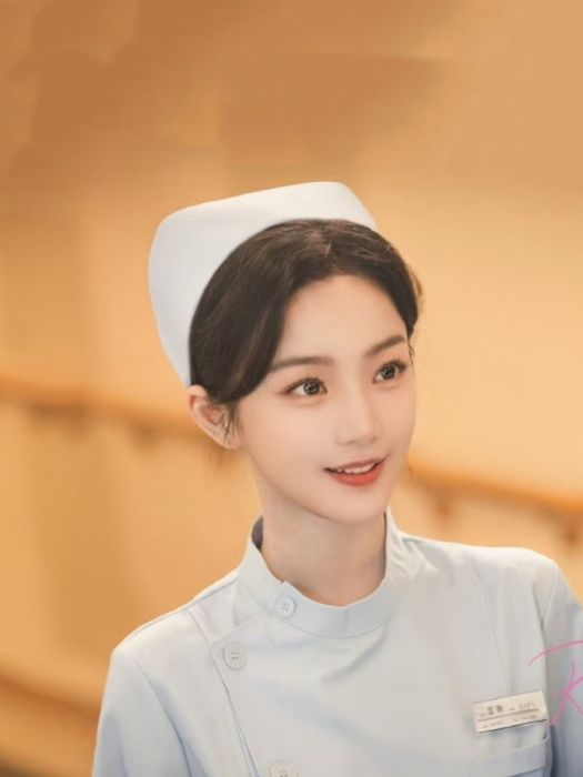溫婉(《縱他入局》中羅予甜飾演的角色) 溫婉(《縱他入局》中羅予甜飾演的角色)