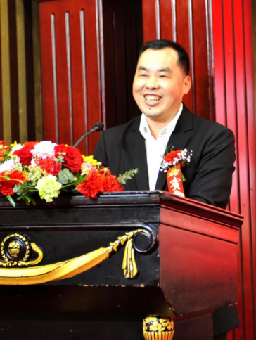 張志強(泉州市鯉城高新區管委會黨組書記、主任,鯉中街道黨工委書記) 張志強(泉州市鯉城高新區管委會黨組書記、主任,鯉中街道黨工委書記)