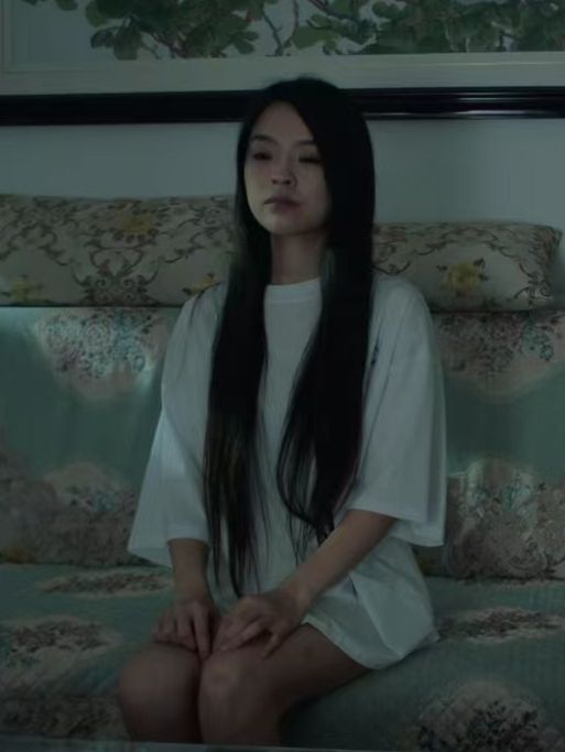 王小彤(中國女演員、藝術工作者) 王小彤(中國女演員、藝術工作者)
