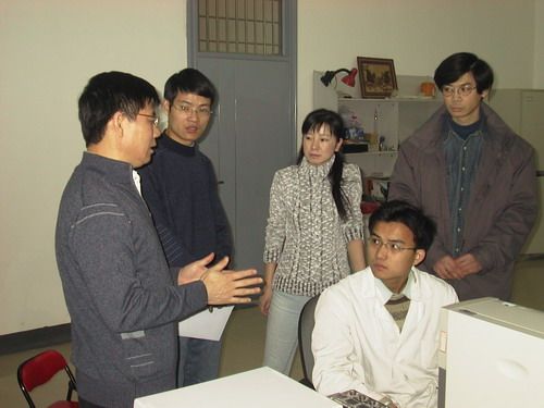 曹文武(香港城市大學兼職教授) 曹文武(香港城市大學兼職教授)