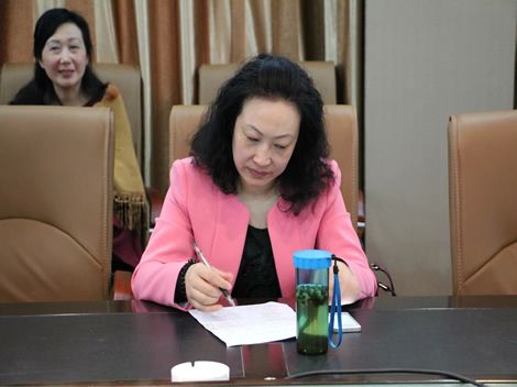孟麗平(新興國小副校長) 孟麗平(新興國小副校長)