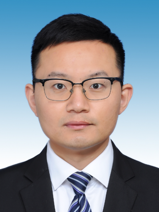 馬振國(浙江省海寧市鹽官鎮人民政府黨委副書記、鎮長、三級主任科員) 馬振國(浙江省海寧市鹽官鎮人民政府黨委副書記、鎮長、三級主任科員)