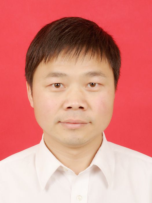 王爽(湖北省十堰市財政局黨組成員) 王爽(湖北省十堰市財政局黨組成員)