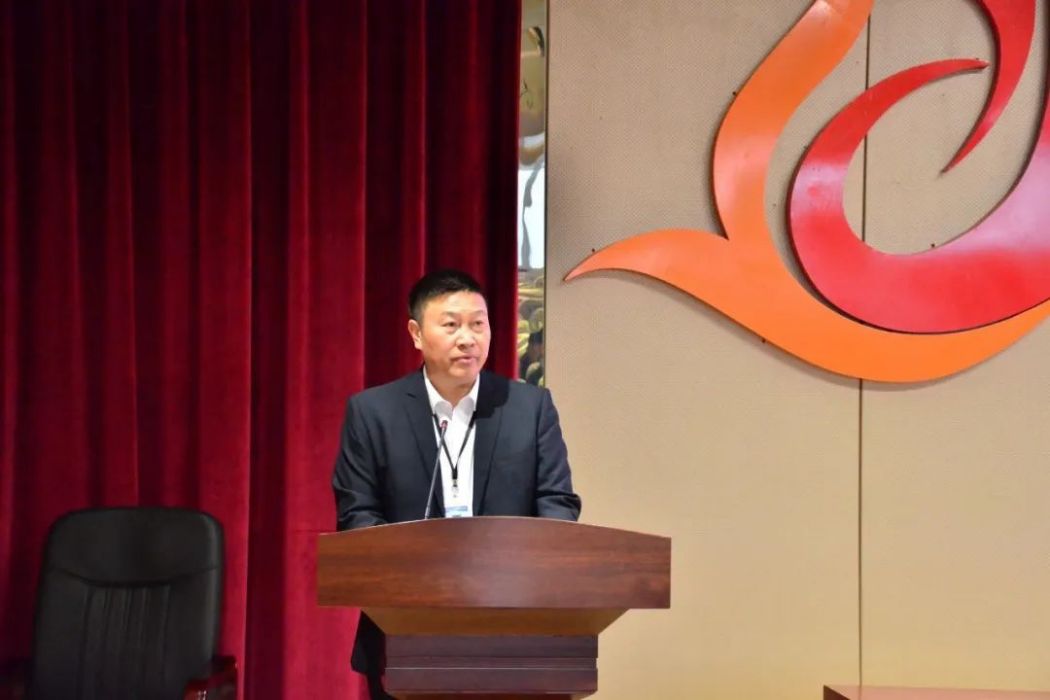 向偉(古藺縣藺陽中學校副校長) 向偉(古藺縣藺陽中學校副校長)