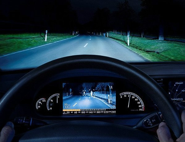 車載夜視輔助駕駛系統