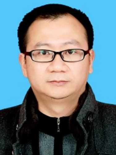 唐宇(湖北省恩施土家族苗族自治州鹹豐縣審計局副局長) 唐宇(湖北省恩施土家族苗族自治州鹹豐縣審計局副局長)