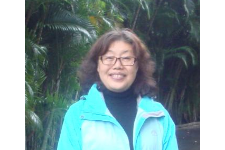 烏雲娜(內蒙古師範大學國際交流學院副院長)