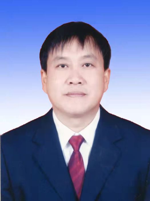 楊光輝(新疆維吾爾自治區阿勒泰地區交通運輸局黨委書記) 楊光輝(新疆維吾爾自治區阿勒泰地區交通運輸局黨委書記)