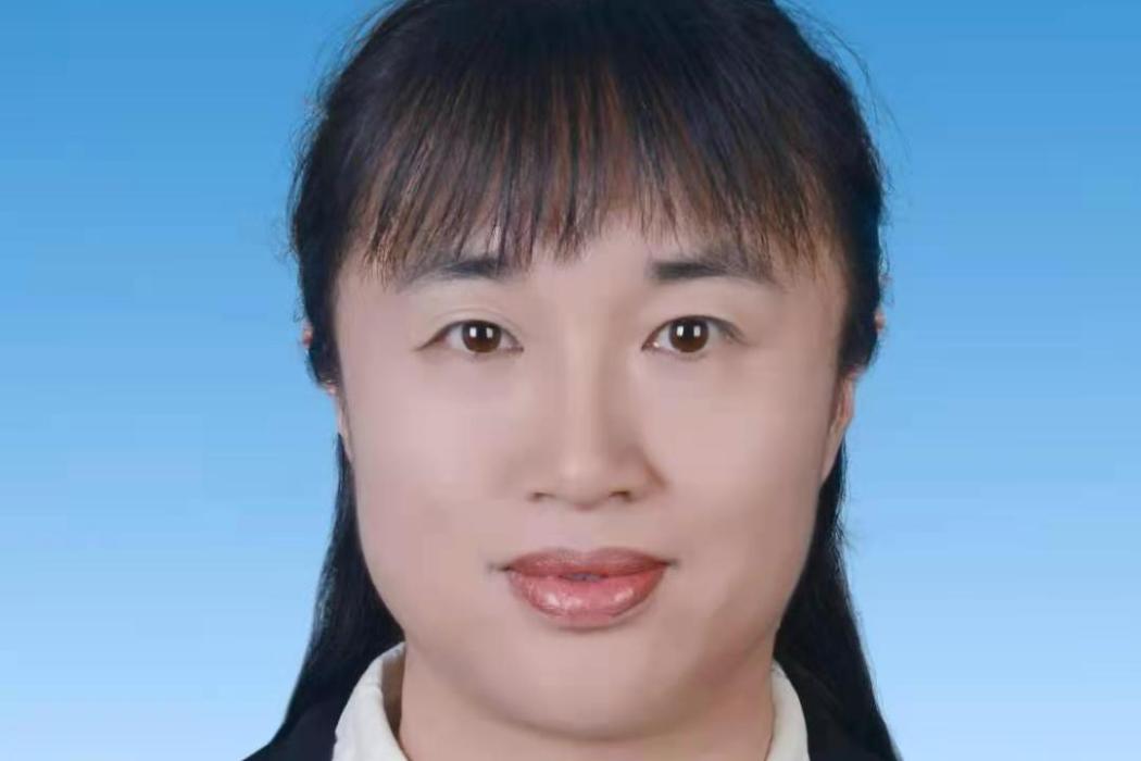 王君(漯河市召陵區政府黨組成員,四級調研員) 王君(漯河市召陵區政府黨組成員,四級調研員)