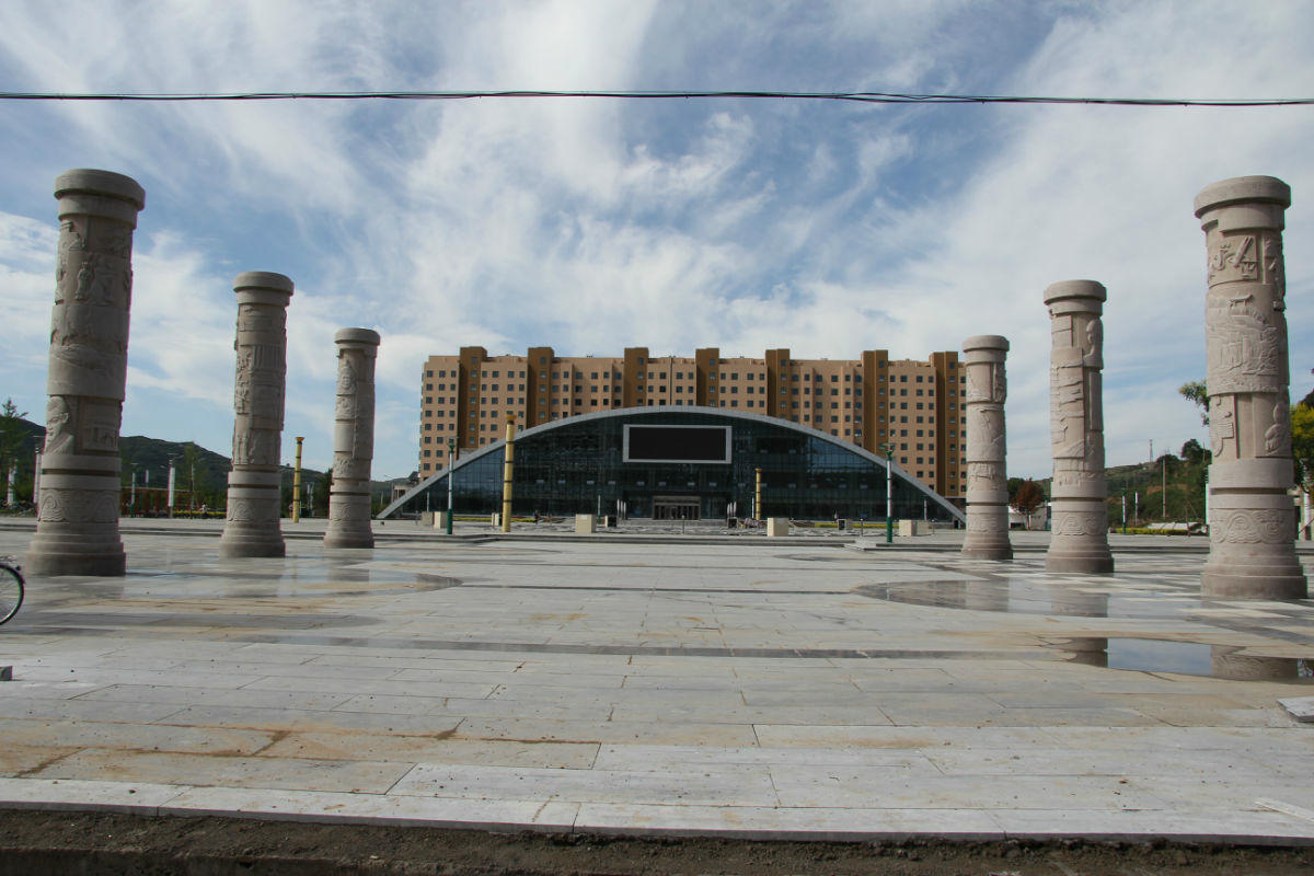 首屆天柱山文化旅遊節在靜樂文化廣場開幕
