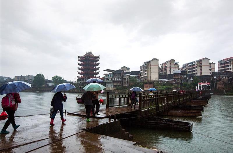 渠江浮橋 渠江浮橋