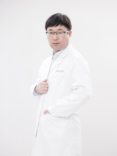 孫余飛(鄭東禾麗醫療美容門診部執業醫師) 孫余飛(鄭東禾麗醫療美容門診部執業醫師)
