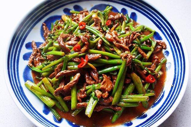 芹菜炒牛柳 芹菜炒牛柳