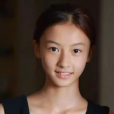 七七(撞臉張柏芝的素人女孩)
