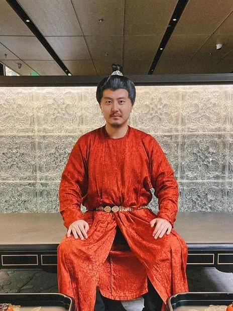 樊嘯 樊嘯