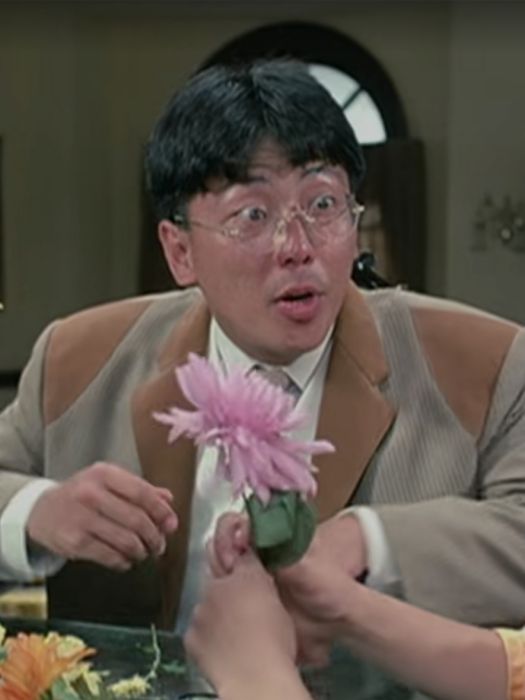 阿威(殭屍靈幻片《殭屍先生》中的角色) 阿威(殭屍靈幻片《殭屍先生》中的角色)