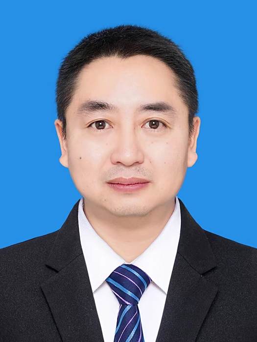 周越(廣西壯族自治區河池市宜州區紀委常委、監察委員,一級主任科員、一級監察官) 周越(廣西壯族自治區河池市宜州區紀委常委、監察委員,一級主任科員、一級監察官)