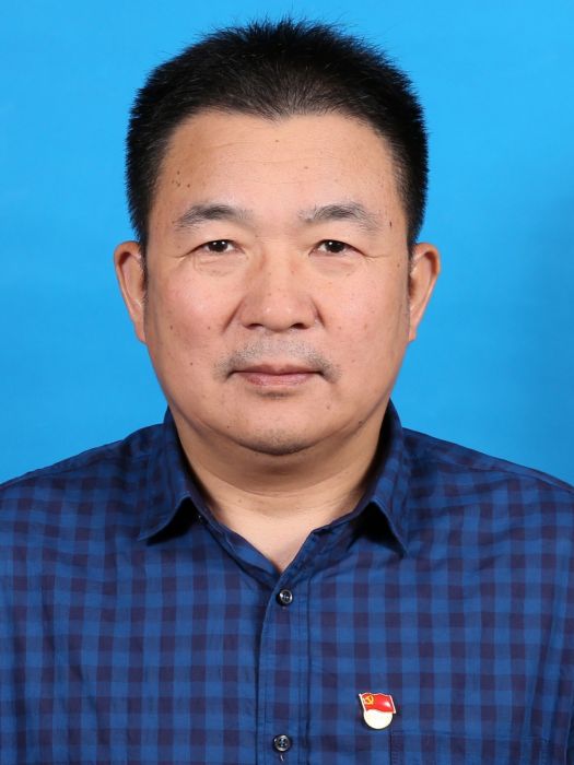 陳雲龍(浙江省寧波市鎮海區商務局黨組成員、四級調研員) 陳雲龍(浙江省寧波市鎮海區商務局黨組成員、四級調研員)