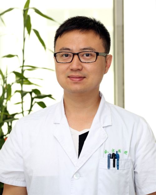 於曉鵬(中國醫科大學附屬盛京醫院外科醫生) 於曉鵬(中國醫科大學附屬盛京醫院外科醫生)