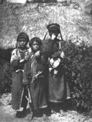 阿里山的原住民少女們1900年