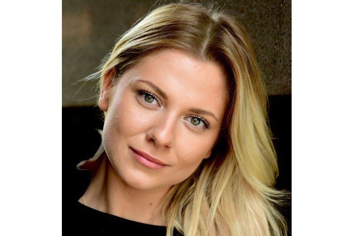 Valentina Pahde Valentina Pahde