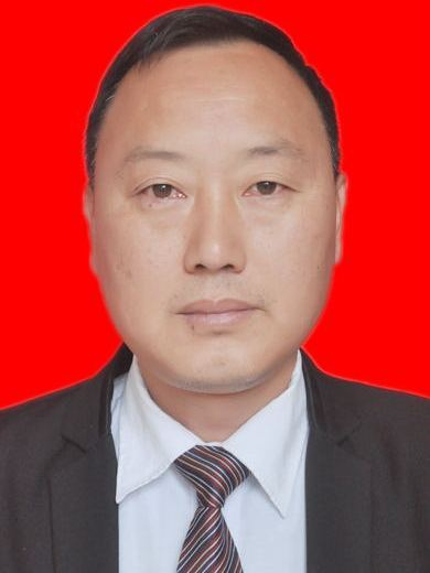徐傑(重慶市酉陽土家族苗族自治縣統計局黨組成員、副局長) 徐傑(重慶市酉陽土家族苗族自治縣統計局黨組成員、副局長)