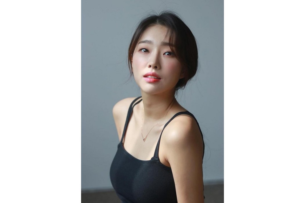 李春聲(韓國女演員) 李春聲(韓國女演員)