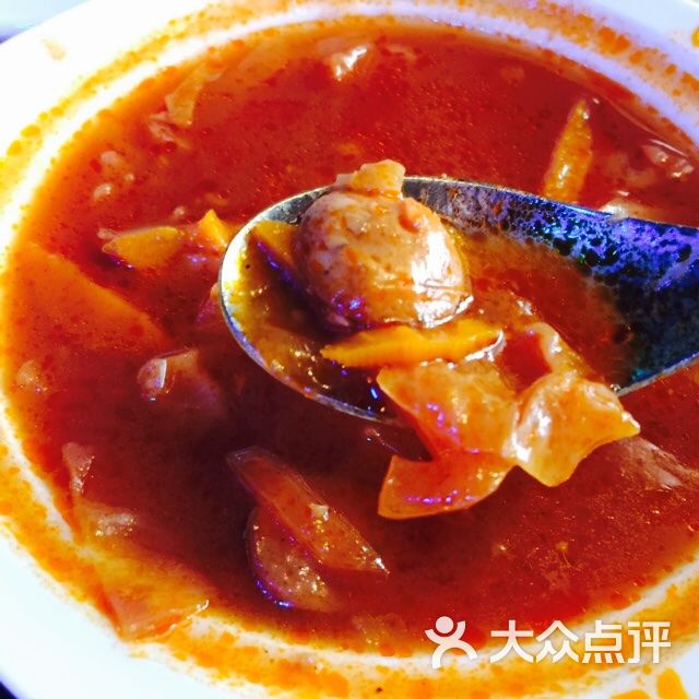 獅子魚紅菜湯