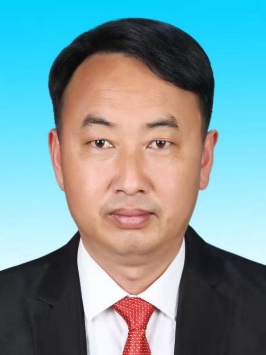 張文立(雲南省保山市騰衝市北海鎮黨委委員、副鎮長) 張文立(雲南省保山市騰衝市北海鎮黨委委員、副鎮長)