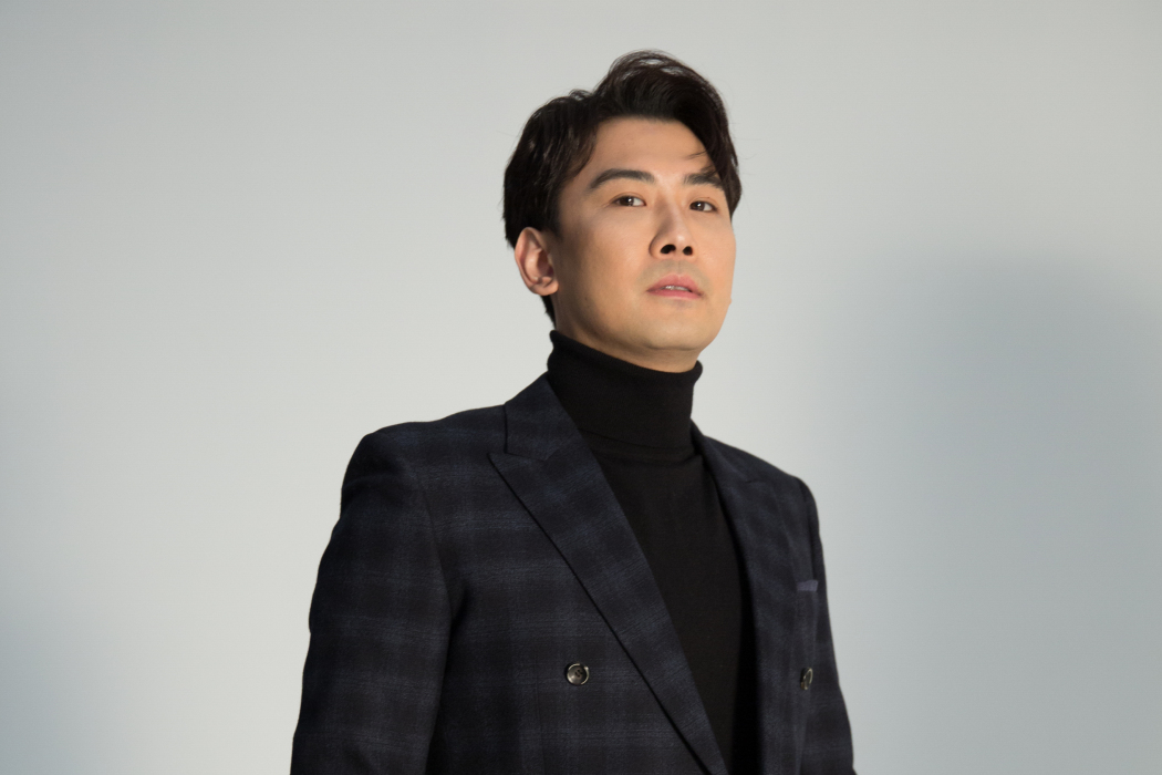 高炎(中國內地男歌手) 高炎(中國內地男歌手)
