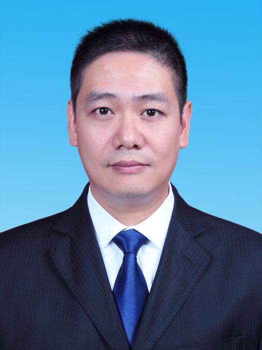 任梁 任梁