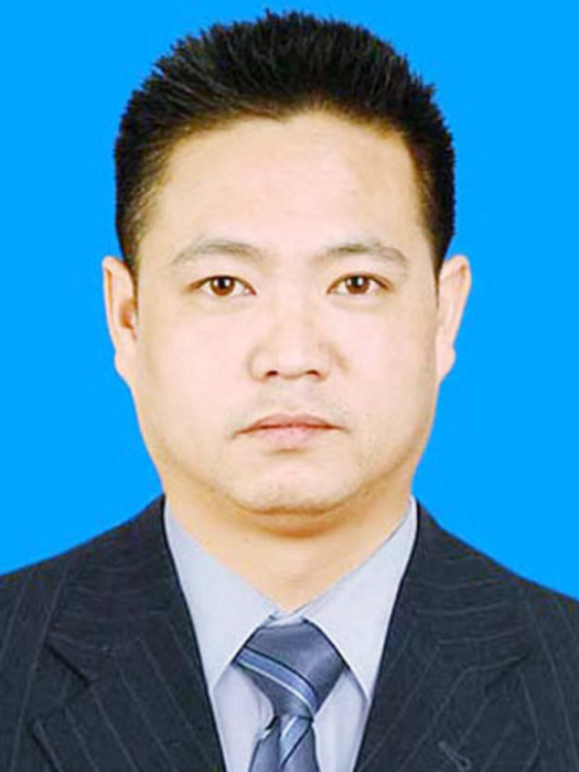 盧軍(貴州省仁懷市喜頭鎮人大主席) 盧軍(貴州省仁懷市喜頭鎮人大主席)