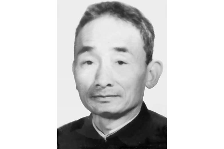楊國昌(迪慶州政協原主席) 楊國昌(迪慶州政協原主席)