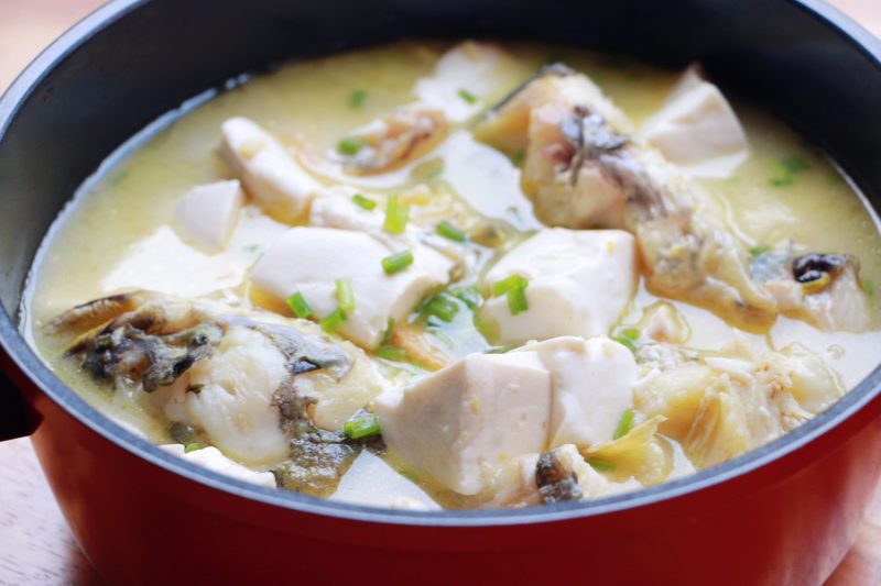 豆腐鯰魚頭湯