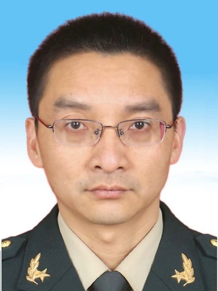 宋春明(四川省蓬溪縣委常委、縣人武部上校政治委員) 宋春明(四川省蓬溪縣委常委、縣人武部上校政治委員)