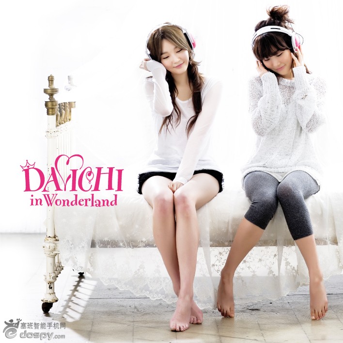 Davichi In Wonderland專輯封面