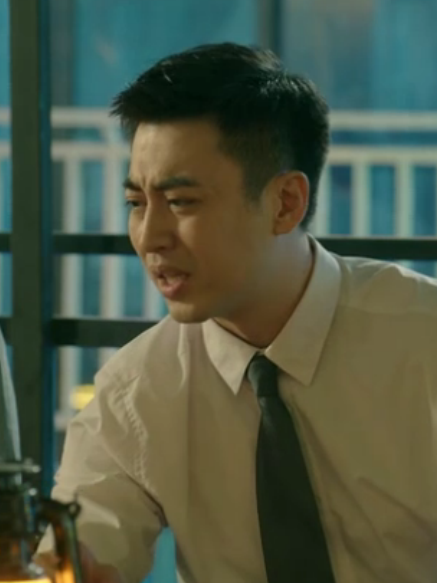 劉青(電視劇《迴響》中的男配角) 劉青(電視劇《迴響》中的男配角)